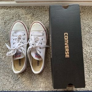 Converse Youth Sneaker Size 2